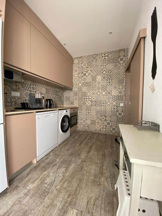 Appartamento Friendly House Lagos Esterno foto